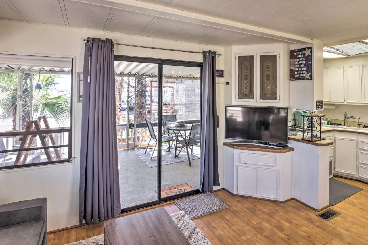 Cozy Lake Havasu City Home With Dock And Beach Access! Екстер'єр фото