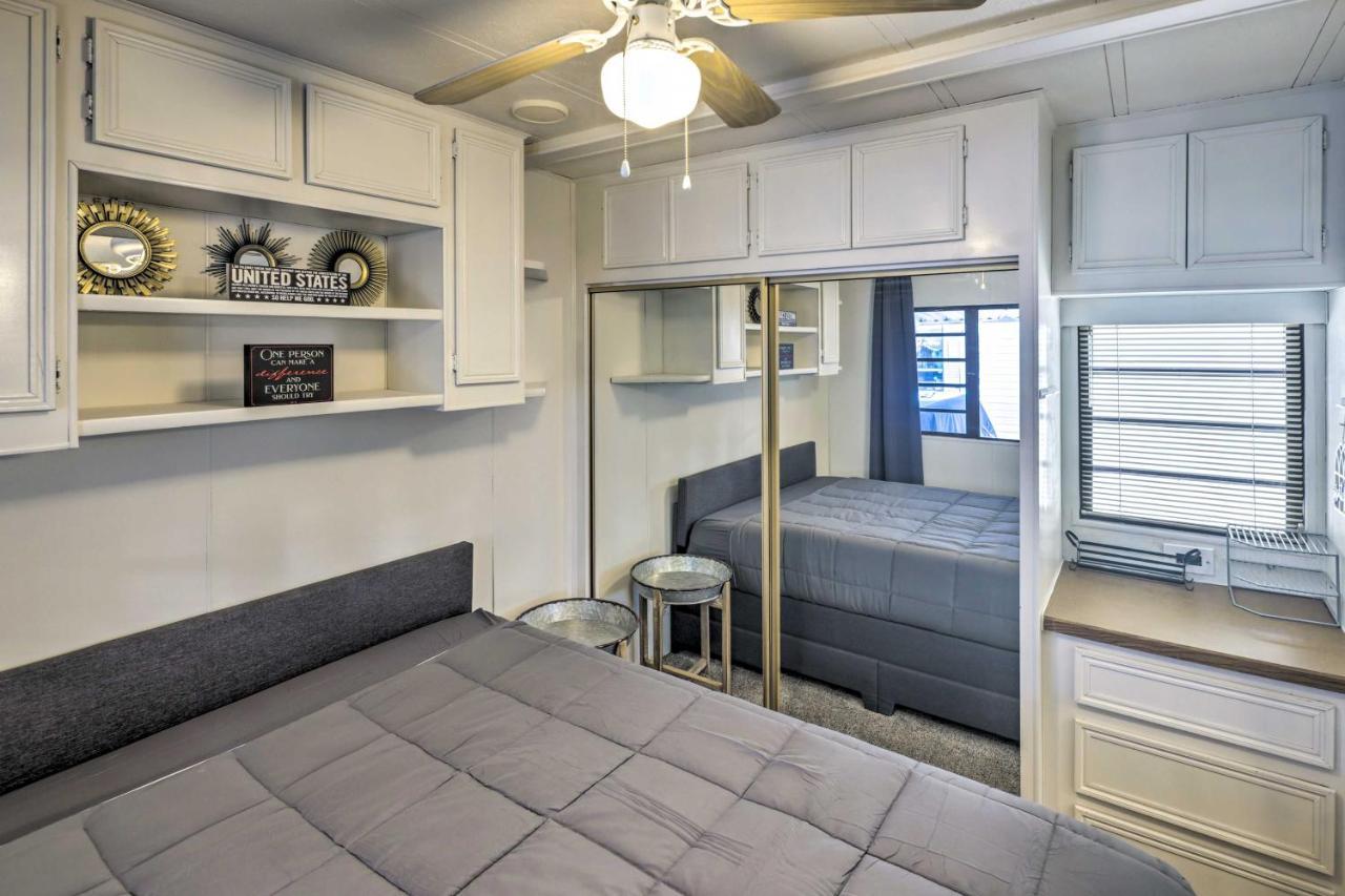 Cozy Lake Havasu City Home With Dock And Beach Access! Екстер'єр фото