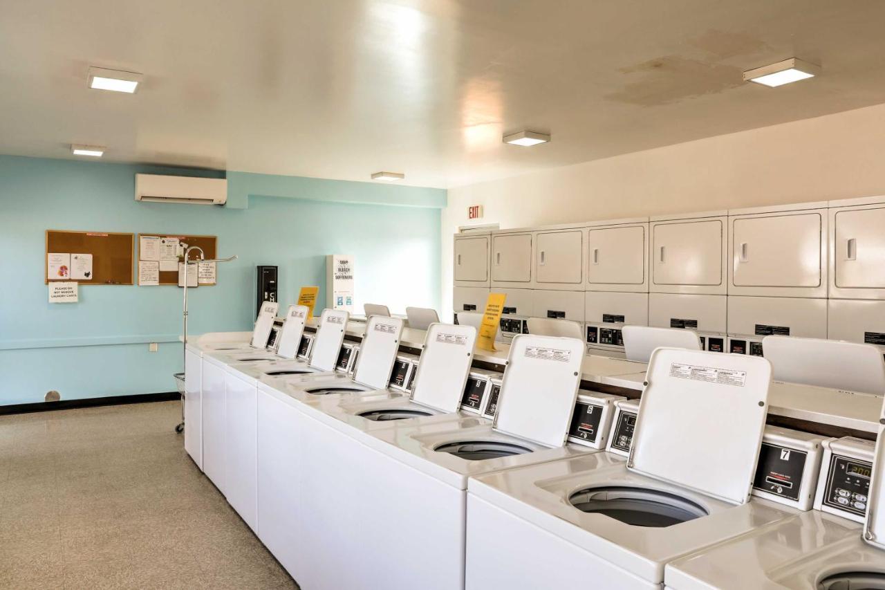 Cozy Lake Havasu City Home With Dock And Beach Access! Екстер'єр фото